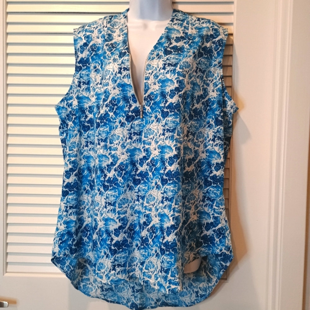 Jacqueline Smith Blue and White Wave Pattern Sleeveless Women's Top Size XXL